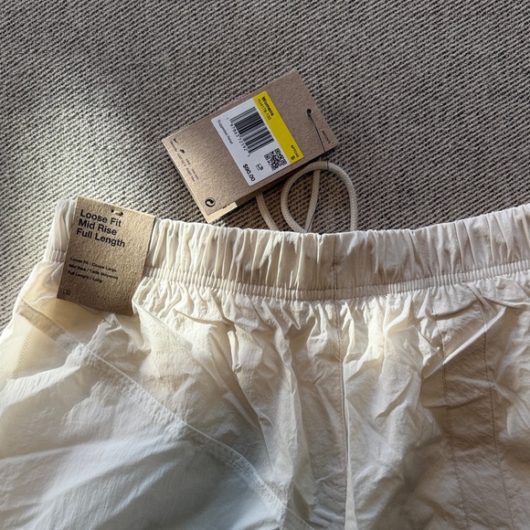 Nike Off-White Drawstring Pants - Picture 3 of 5